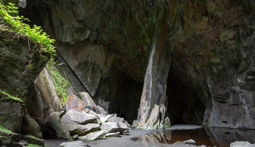 Dog Walks: Cathedral Cave In Little Langdale, The Lake District - Amber Lupo